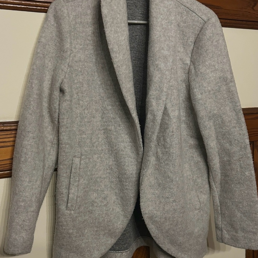 BB Dakota Light Gray Blazer